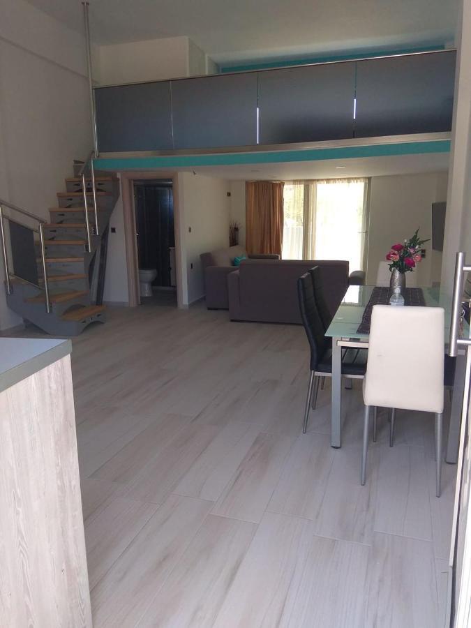 Malamatenia 'S Maisonette Μοχός Εξωτερικό φωτογραφία